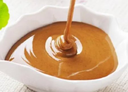 在芝麻醬中加入花生醬是假的嗎？看完就明白了。